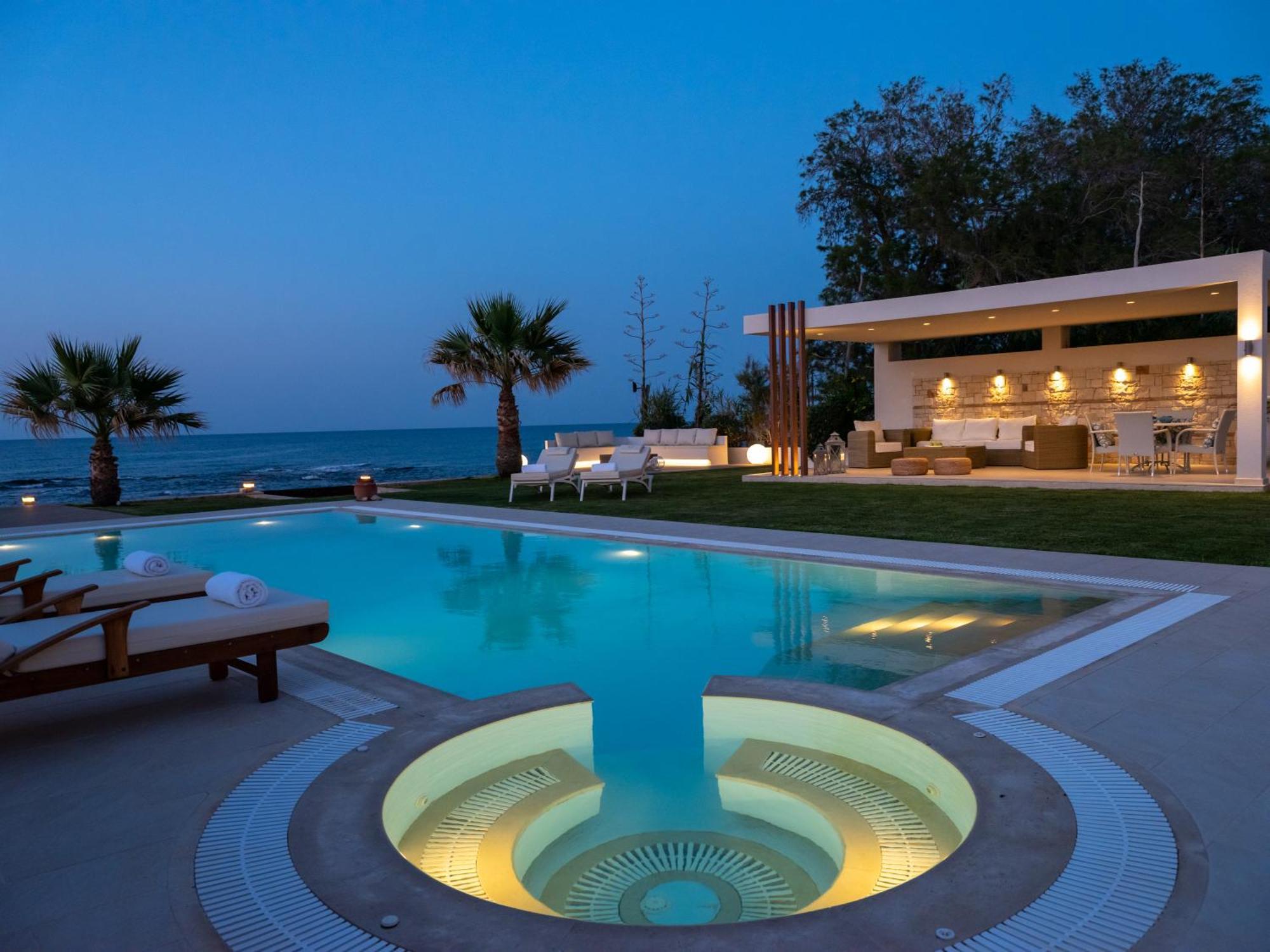 Hersonissos Beach Villa Buitenkant foto